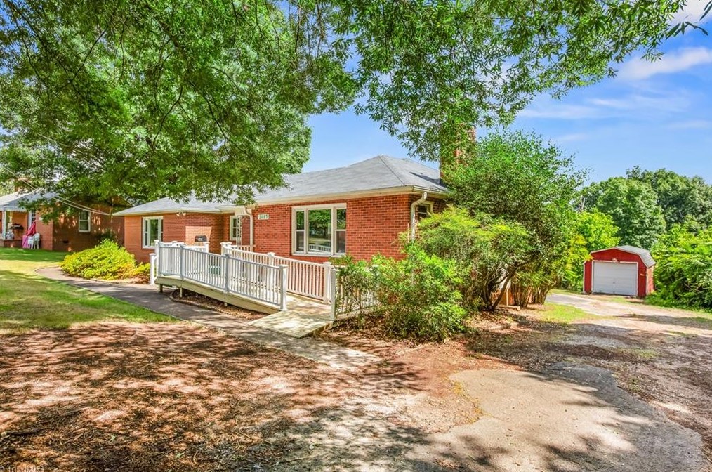 2685 Cole Rd, Winston Salem, NC 27107