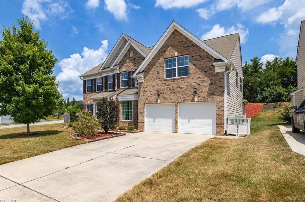 4403 Saddlewood Club Dr, High Point, NC 27265