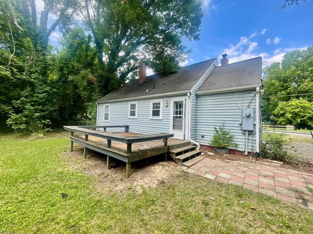 607 Pomeroy St, Graham, NC 27253