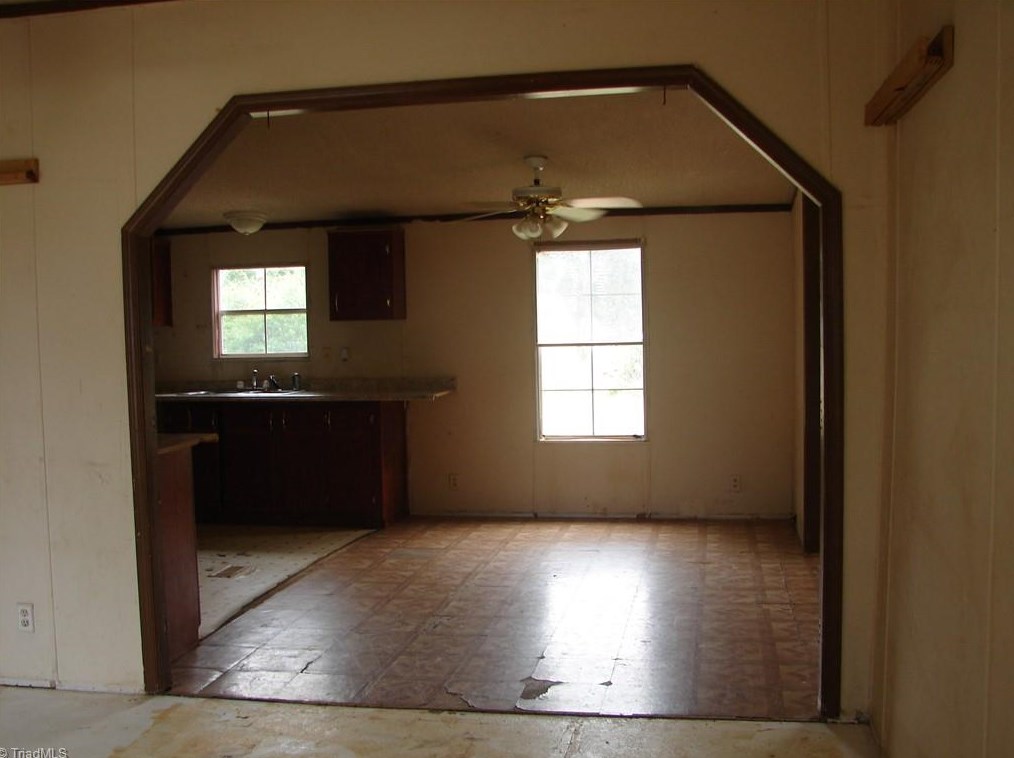 3912 Bethesda Rd, Lexington, NC 27295