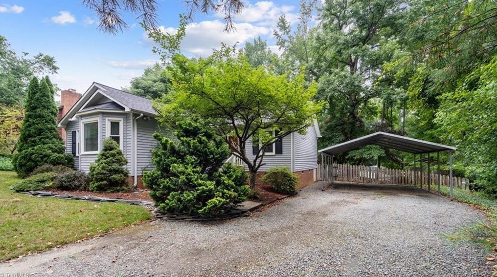 6403 Brookline Dr, Pleasant Gdns, NC 27313