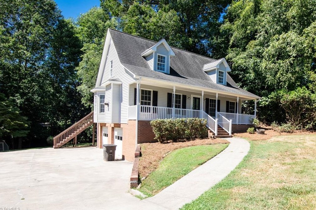 3930 Patsy Dr, Winston Salem, NC 27107