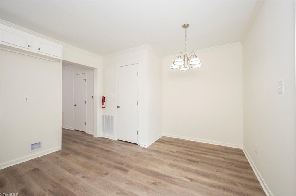 5305 Summit Heights Dr, Winston Salem NC  exterior