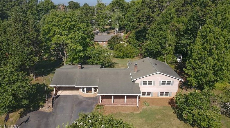 912 Mayford Dr, Kernersville, NC 27284