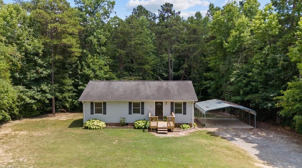 1241 Riverwood Rd, Lexington, NC 27292