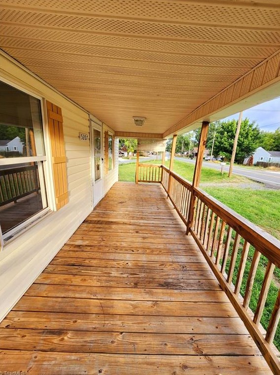 5207 Old Rural Hall Rd, Winston Salem, NC 27105-2336