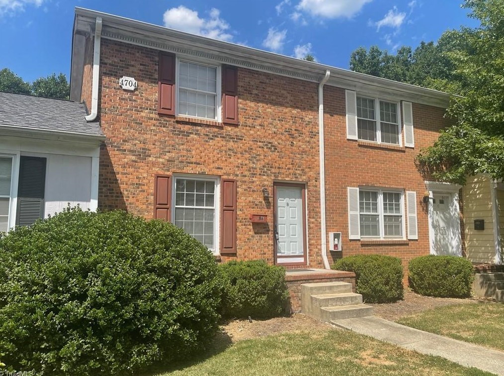 4704 Lawndale Dr, Greensboro, NC 27455