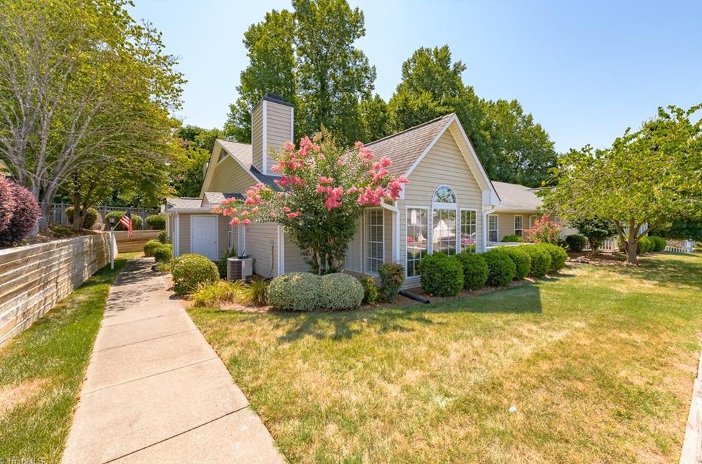 3982 Westridge Meadow Cir, Clemmons, NC 27012