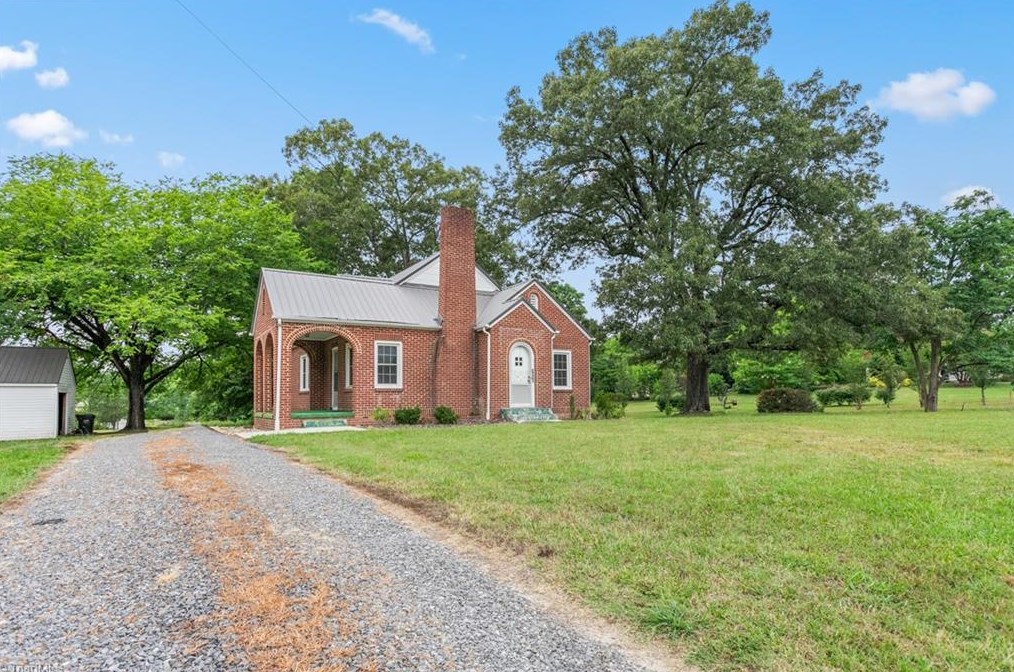 4400 Archdale Rd, High Point, NC 27263