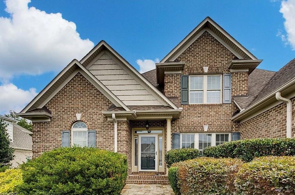 1108 Byron Ln, High Point, NC 27263