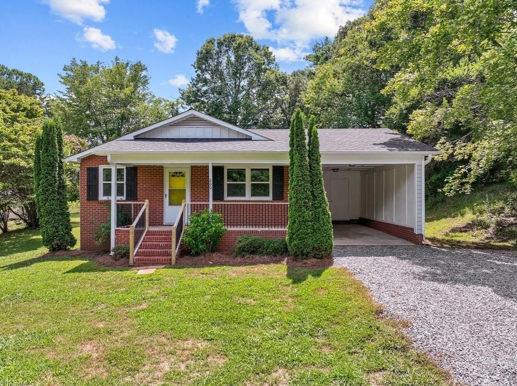 260 Pilotview Loop, Ellisboro, NC 27025
