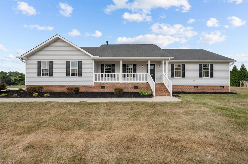 8195 Portage Rd, Osceola, NC 27214