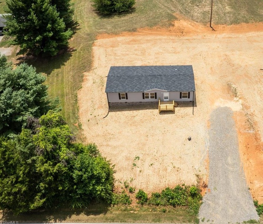 3886 Greenhorn Rd, Roaring River, NC 28669