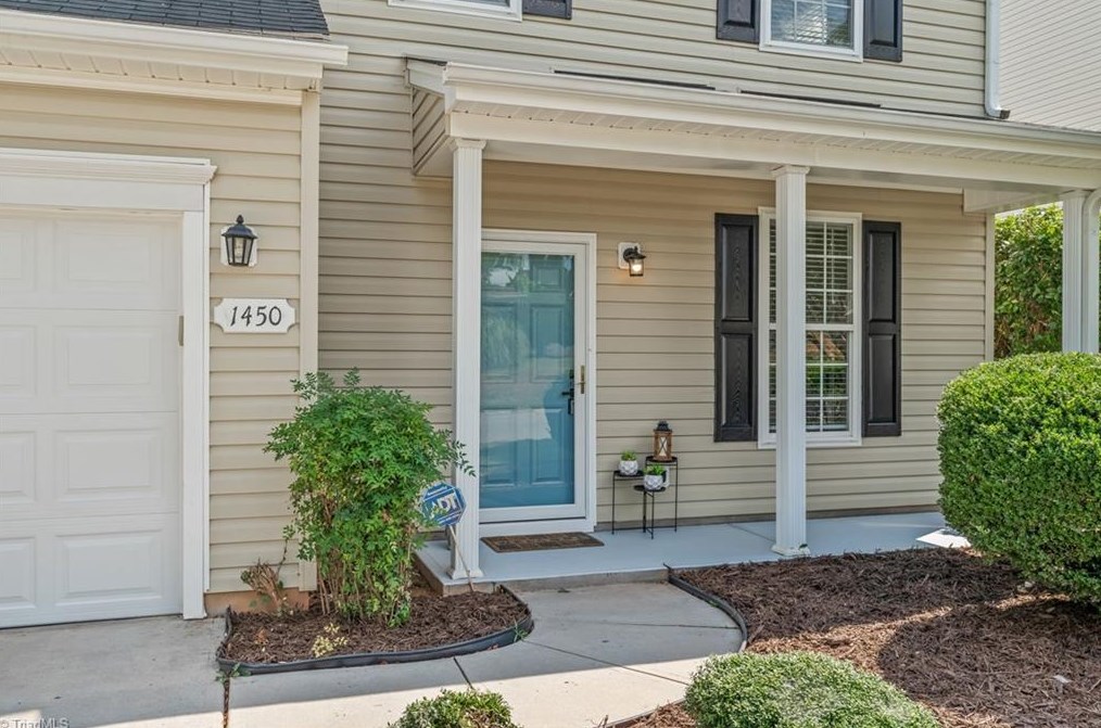 1450 Waverly St, Winston Salem, NC 27127