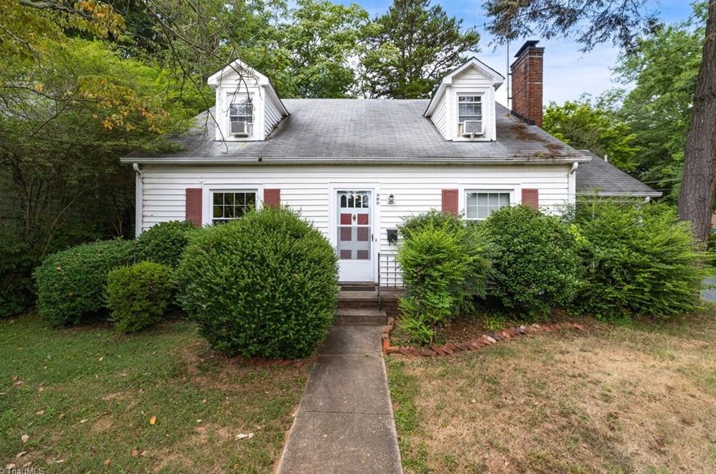 900 Gales Ave, Winston Salem, NC 27103-4512