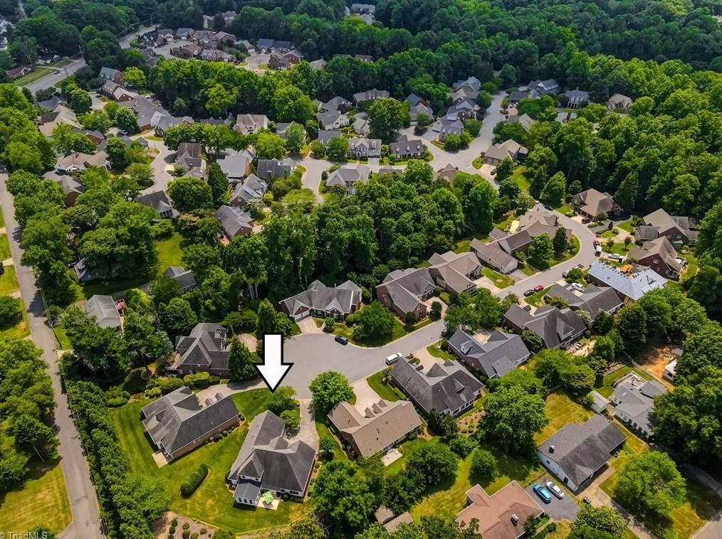 273 Hollin Way, Winston Salem NC  27104-3692 exterior