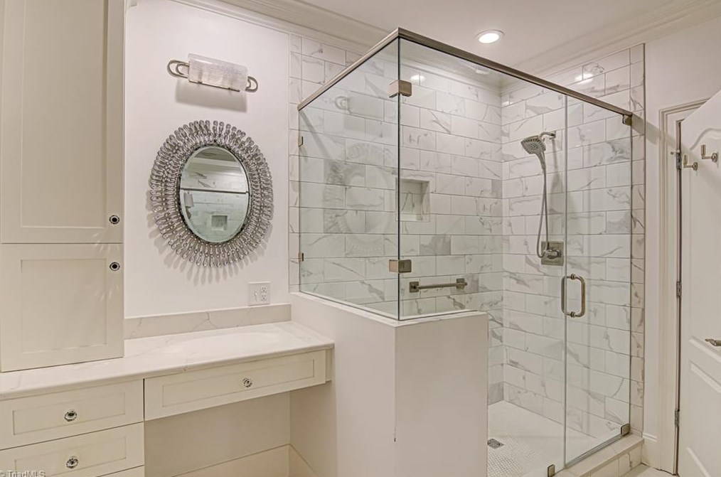 273 Hollin Way, Winston Salem NC  27104-3692 exterior