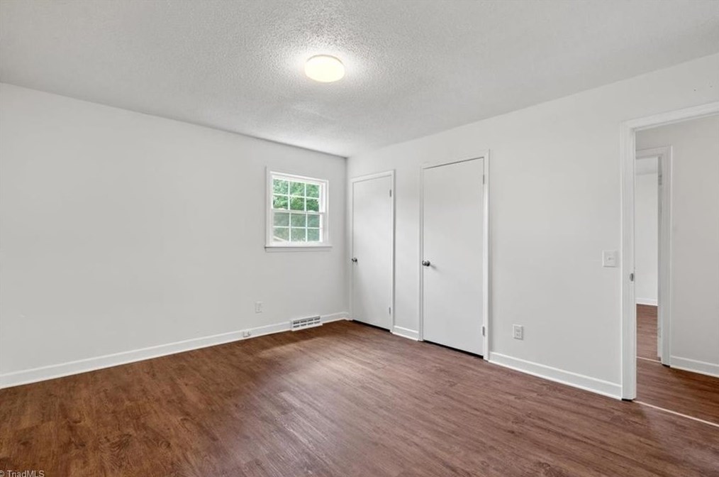 2818 Broadbay Dr, Winston Salem NC  27107-2504 exterior