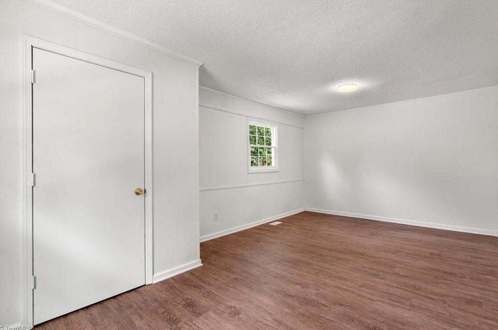 2818 Broadbay Dr, Winston Salem NC  27107-2504 exterior