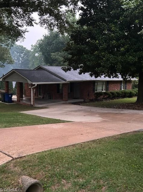 5400 Phillips Bridge Rd, Winston Salem, NC 27104