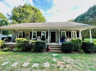 6600 Glenbrooke Dr, Pleasant Gdns, NC 27313