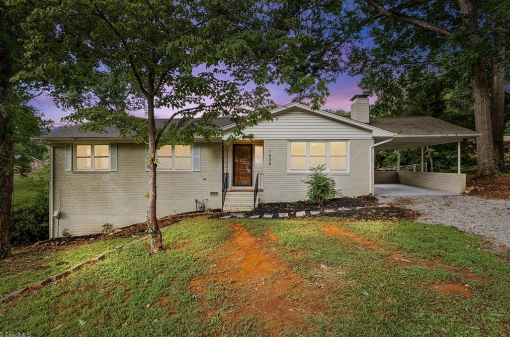 1634 Arrow Wood Rd, Asheboro, NC 27205