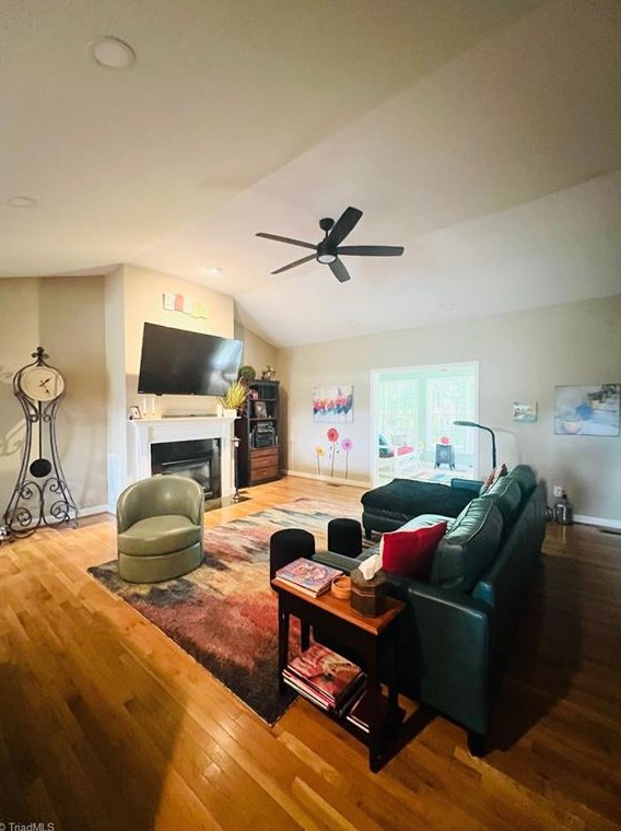 3947 Navy Pl, High Point NC  27265-9443 exterior