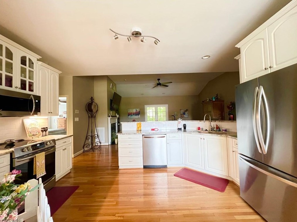 3947 Navy Pl, High Point NC  27265-9443 exterior