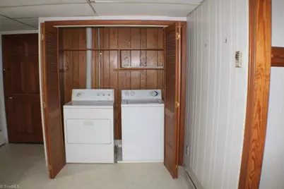 234 Hylton Street, Mount Airy, NC 27030 - Photo 20