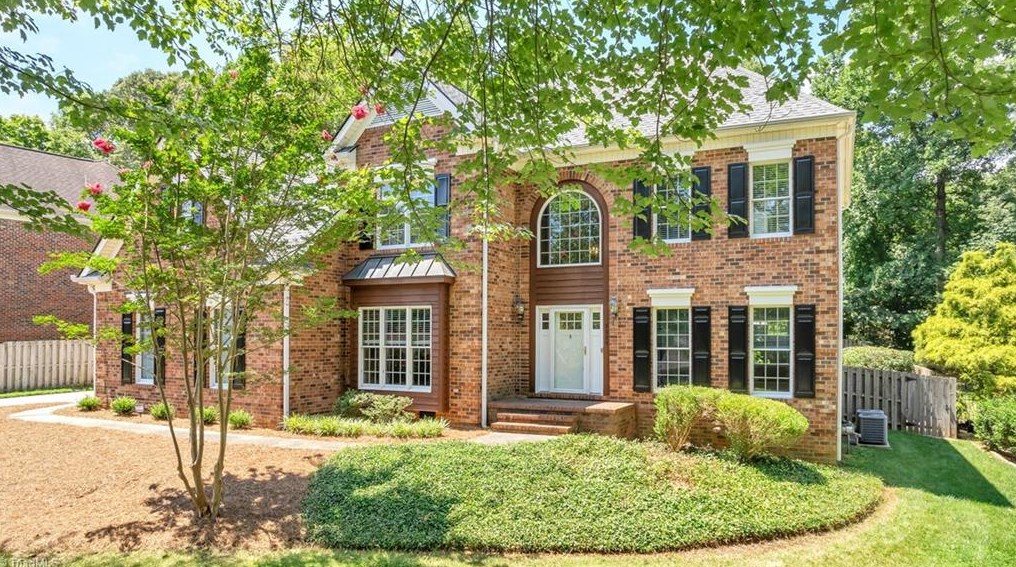 2225 Setliff Dr, High Point, NC 27265