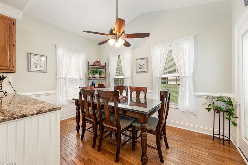 2230 Nettlebrook Dr, Winston Salem NC  27106-9411 exterior