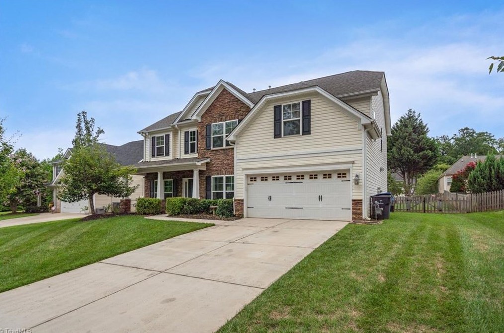 991 Beesons Field Dr, Kernersville, NC 27284