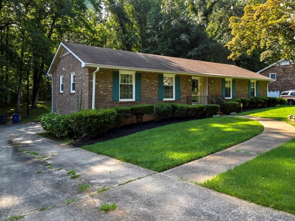 5631 Novack St, Winston Salem, NC 27105