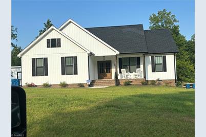 508 Woods Drive, Randleman, NC 27317 - Photo 1