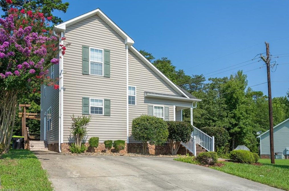 407 James Toney Dr, Stonycreek, NC 27244
