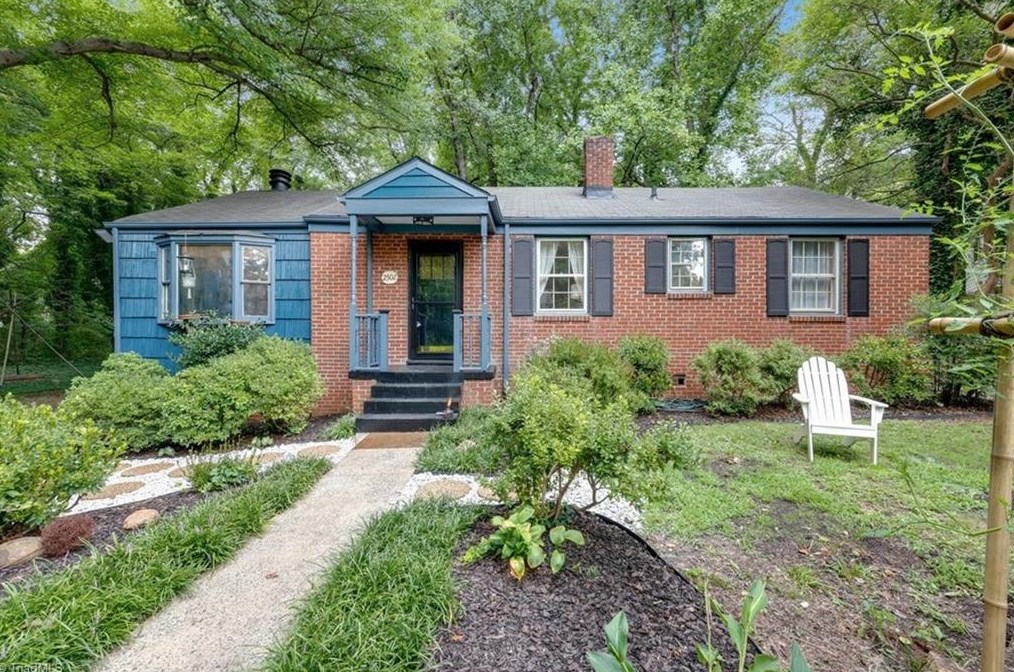 2502 Boone Ave, Winston Salem, NC 27103