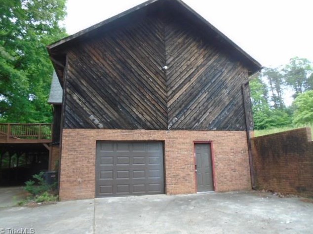 6201 Maurice Cir, Rural Hall, NC 27045