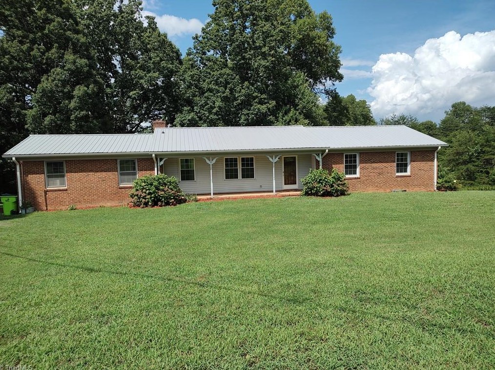 8920 Osage Rd, Stokesdale, NC 27357