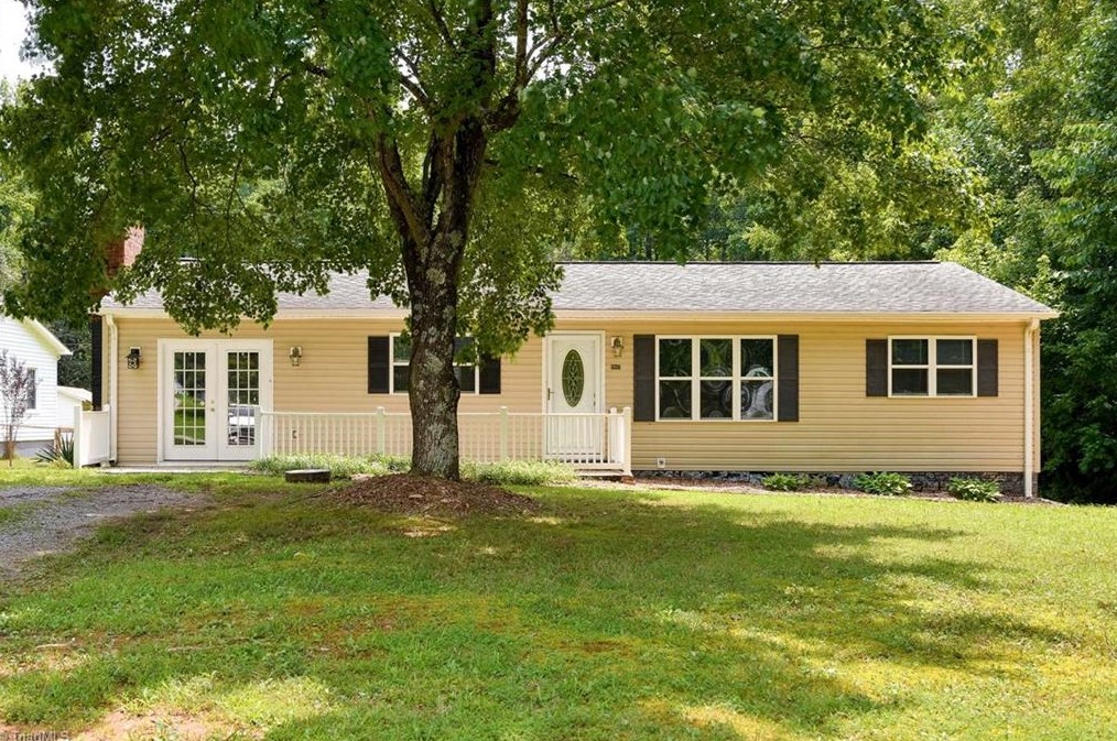 5043 Old Salisbury Rd, Lexington, NC 27295