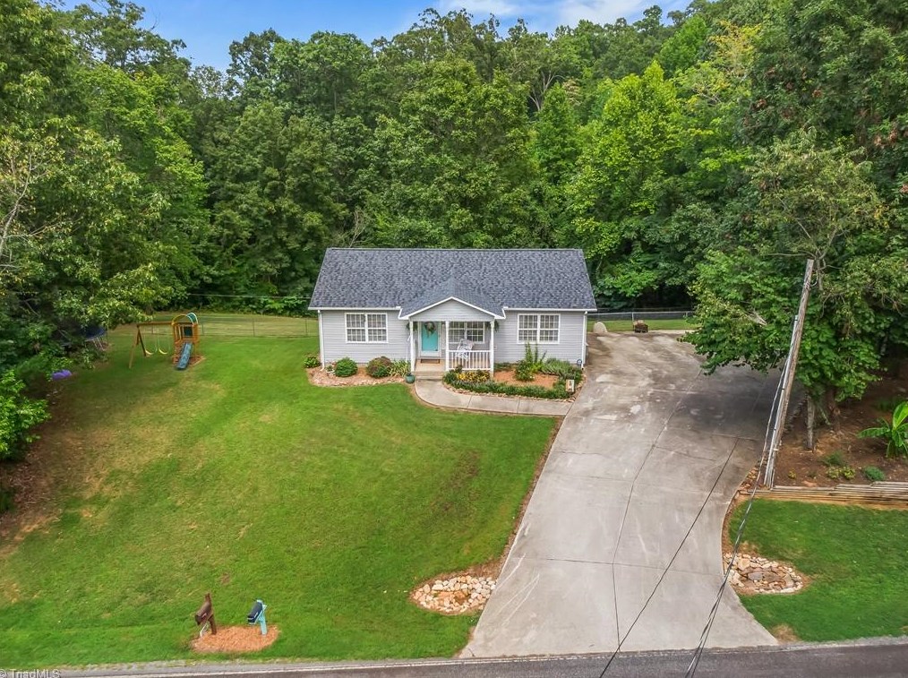 2283 Burkhart Rd, Lexington, NC 27292