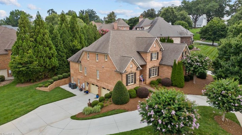 715 Heron Ridge Rd, Winston Salem, NC 27106