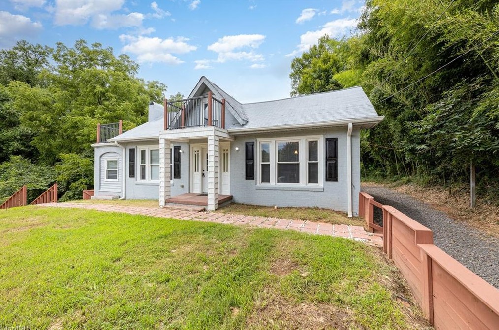428 Carolina Ave, Footsville, NC 27055