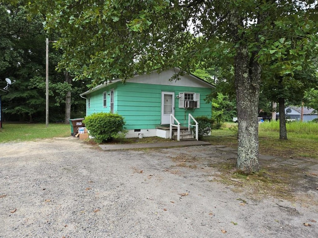 815 Winslow St, High Point, NC 27260