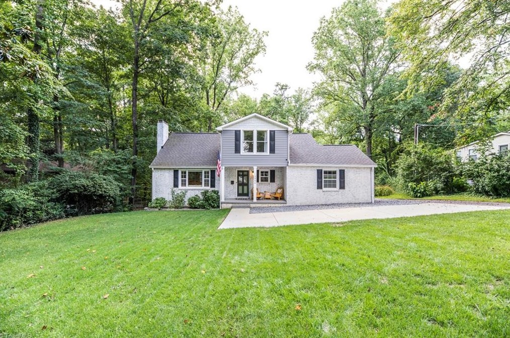 1556 Sharon Rd, Winston Salem, NC 27103