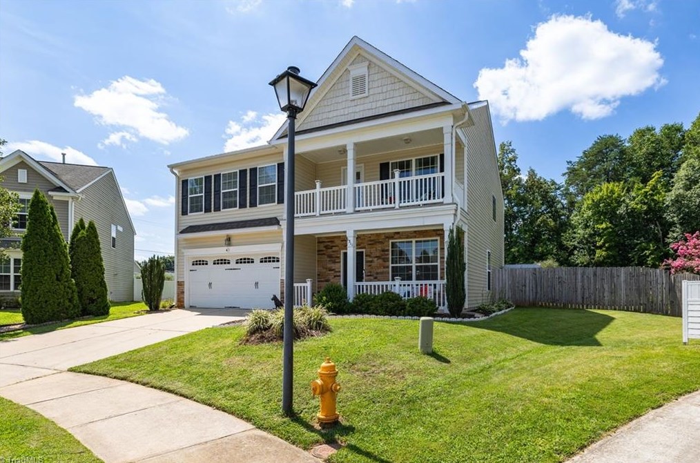 1311 Stephenshire Ct, Kernersville, NC 27284