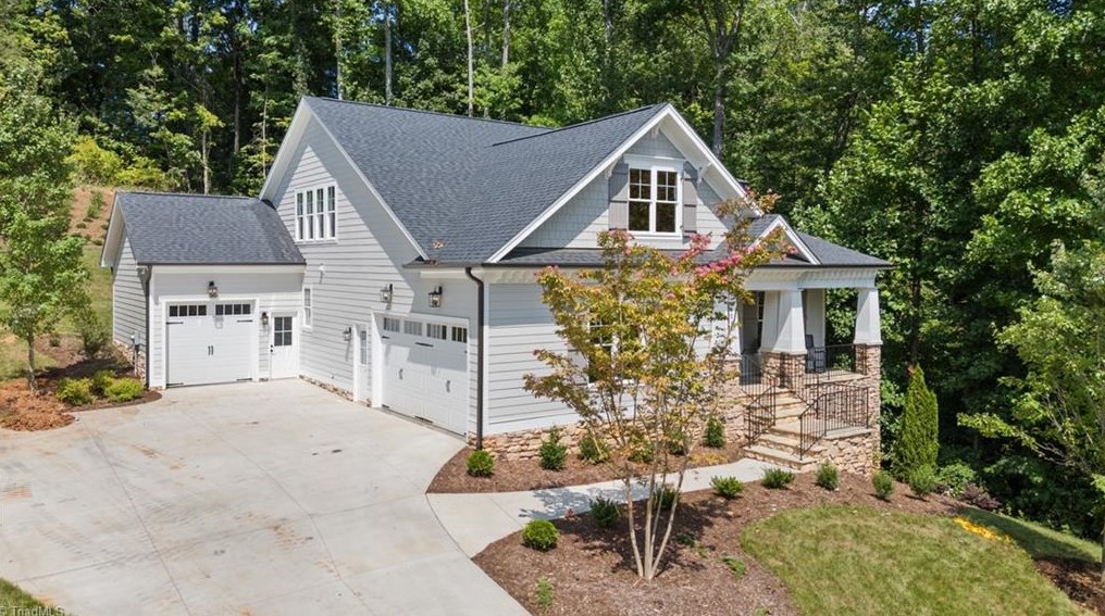 1508 Turkey Hill Rd, Winston Salem, NC 27106