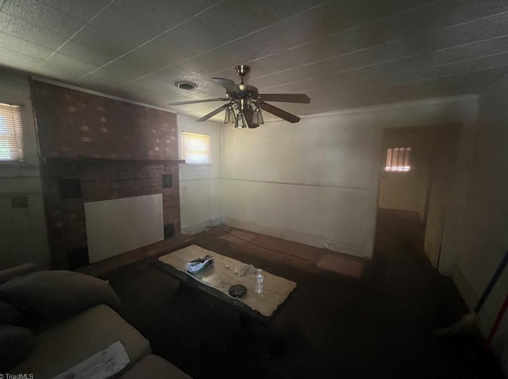 805 Carter St, High Point, NC 27260