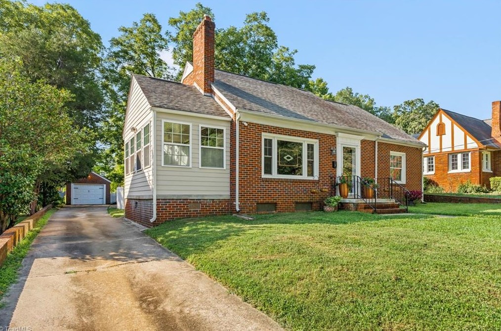 214 Woodrow Ave, High Point NC  27262-4039 exterior