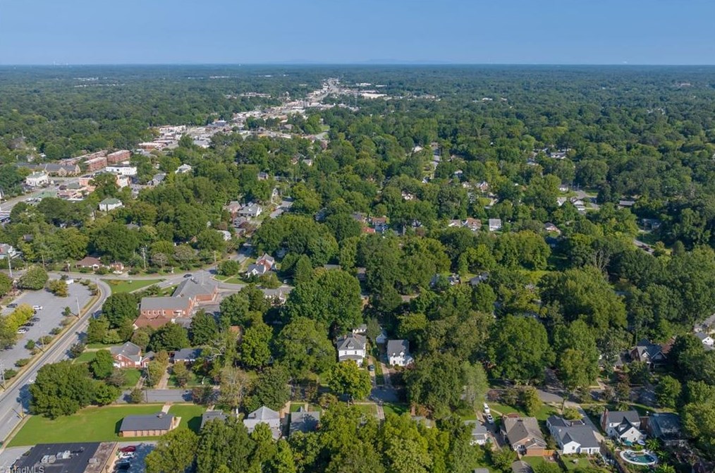 214 Woodrow Ave, High Point NC  27262-4039 exterior