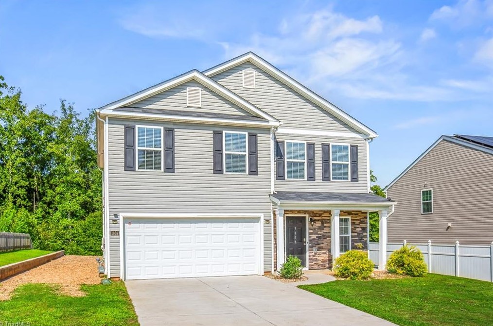 1658 Weatherend Dr, Rural Hall, NC 27045